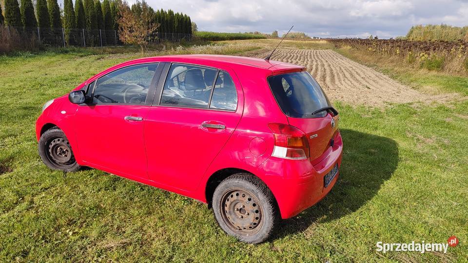 Toyota Yaris 13 benzyna 100 2009r benzyna Lubaczów