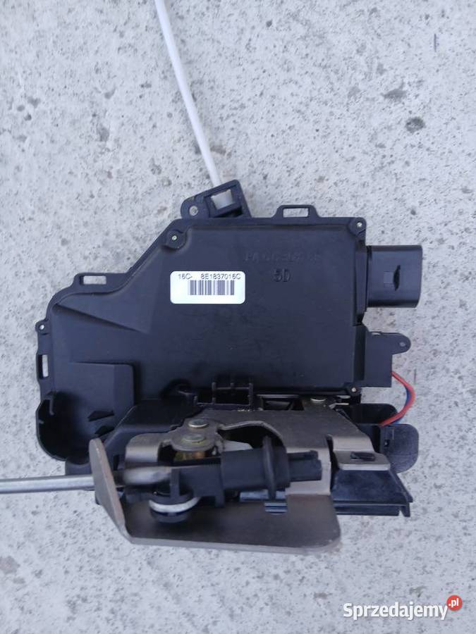 Audi A4 B6 B7 zamek drzwi prawy przód 8E1837016C osobowe