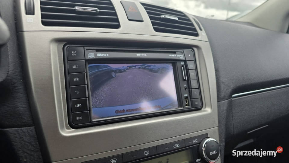 Toyota Avensis Climatronic navi camera cofania Lębork