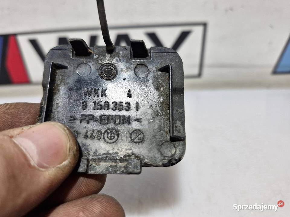 BMW E39 ZAŚLEPKA HAKA ZDERZAKA PRZÓD 8159353 osobowe dolnośląskie