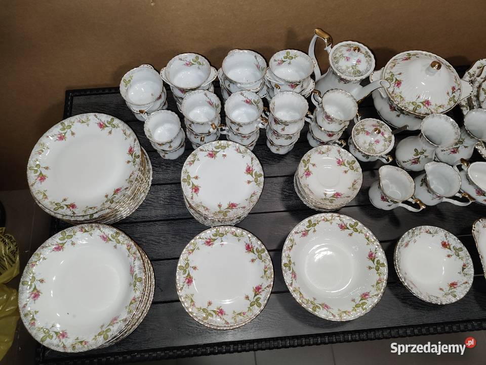 Zestaw kawowo obiadowy Iwona 120 elementów Aleksandrów Łódzki sprzedam