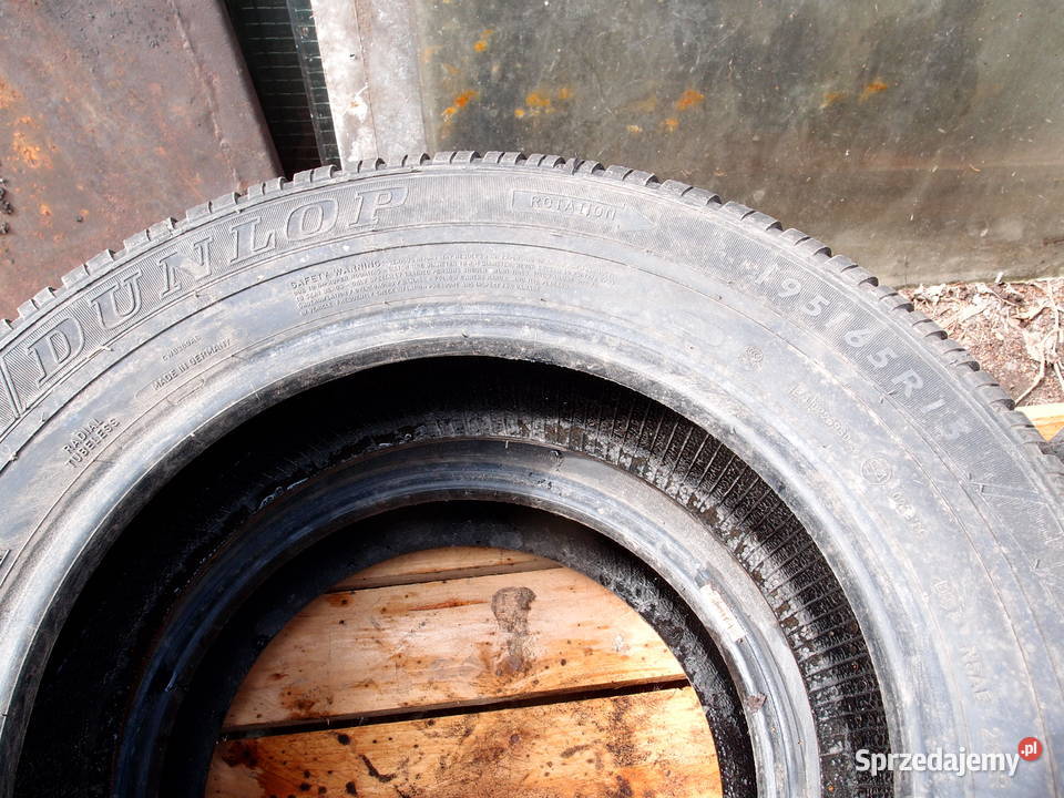 Opony zimowe 19565 R15 2 Dunlop i 2 Kleber Opony łódzkie Łódź