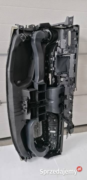 Deska Konsola Mercedes EQA H243 W243 Deska Września