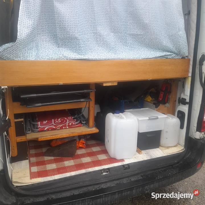 Renault Master Camper Van 2014 gotowy do podróży