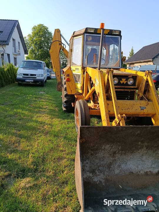 Koparko ładowarka MF50B Motoryzacja sprzedam