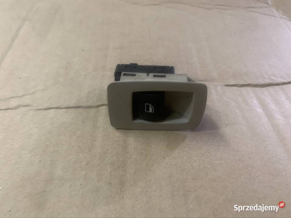 6957820 przełącznik szyby drzwi prawy bmw 3 e92