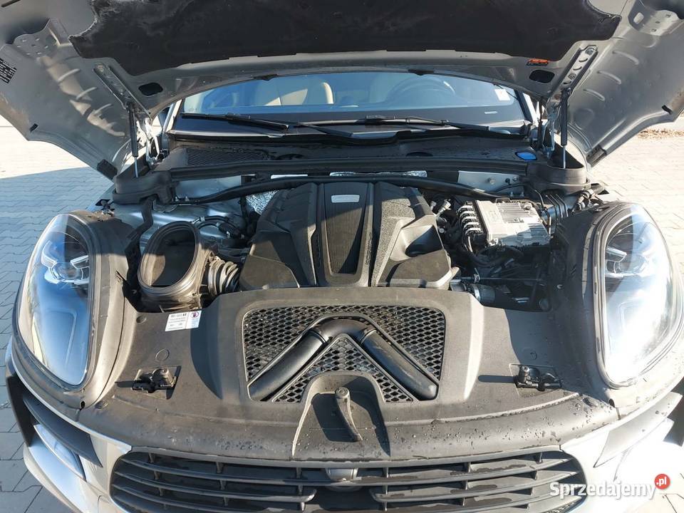 2020 Porsche Macan S srebrny Sanok