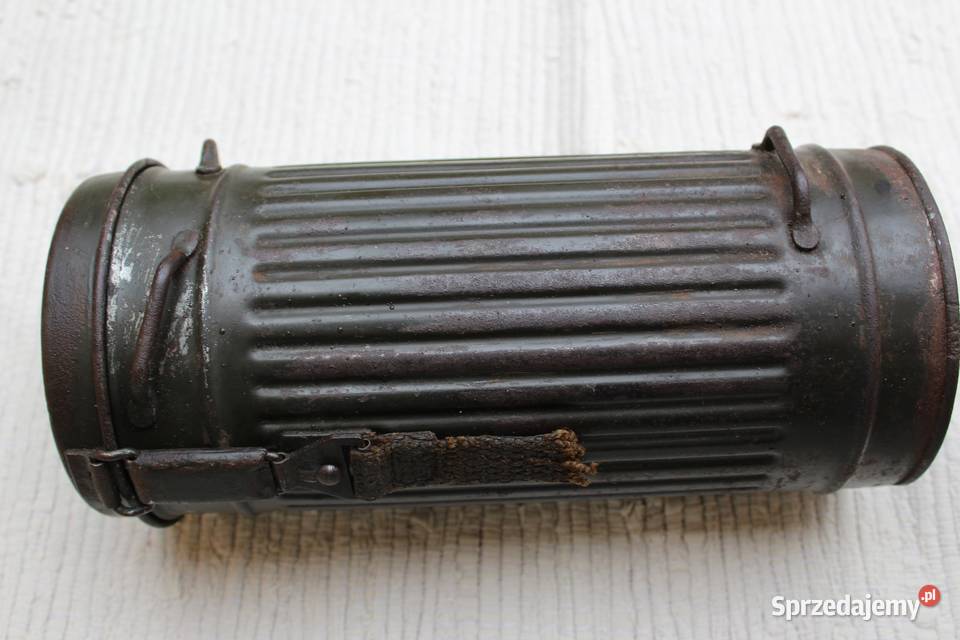 puszka masce gazowej niemiecka