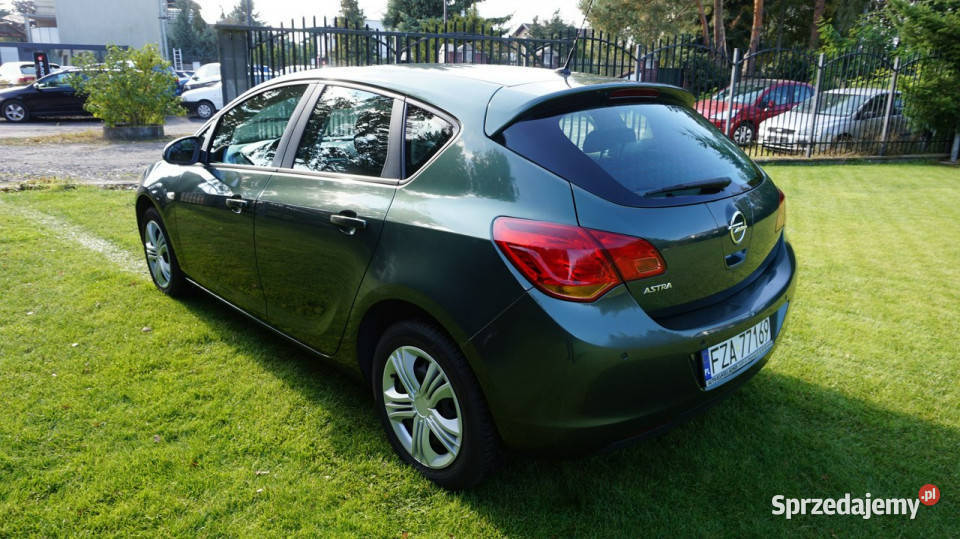 Opel Astra zarejestrowany ubezpieczony Gwarancja komputer pokładowy Zielona Góra