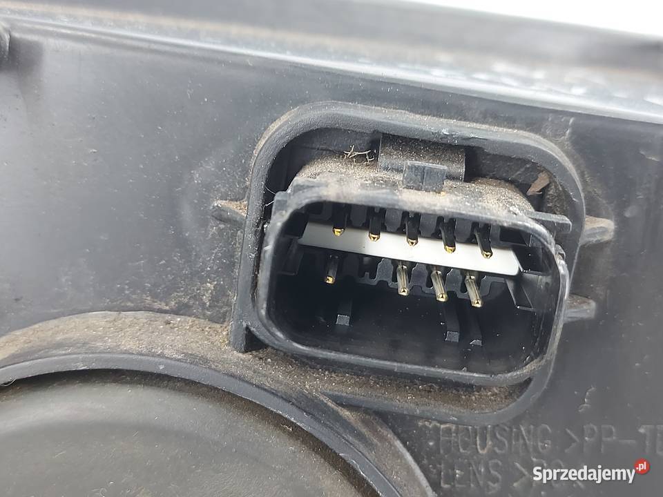 CITROEN DS4 13r lampa lewa przód świętokrzyskie Kielce