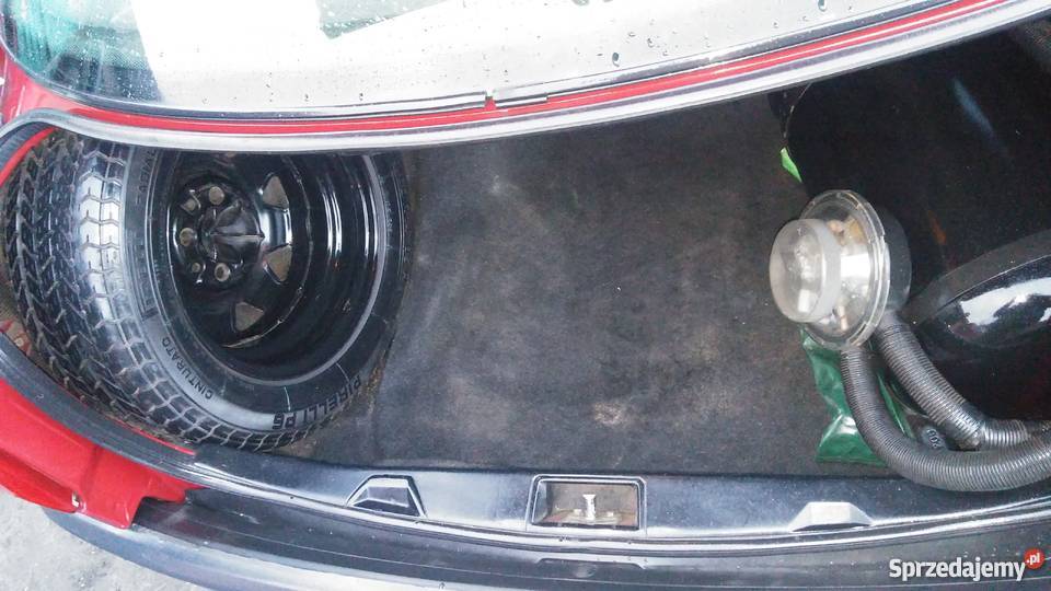 AUDI 80 B3 18s BENZYNAGAZ NIE B4B5100 manualna Żelechlin