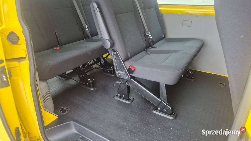 Volkswagen Transporter T61 7 osobowy 20TDI Pleszew
