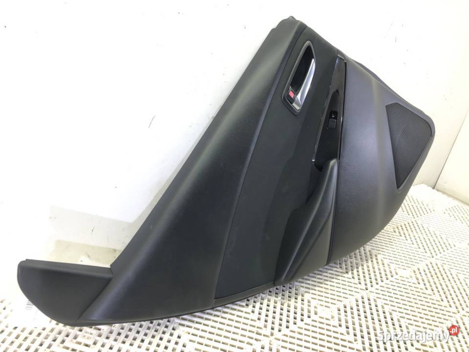 BOCZEK DRZWI LEWY TYŁ MAZDA 2 DL DB5J6856Y