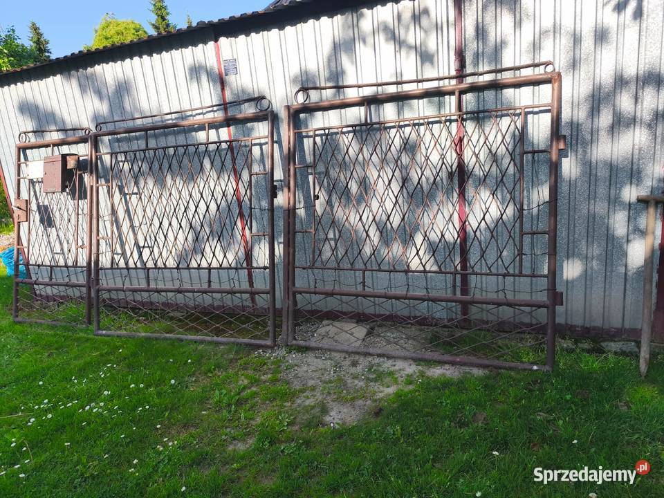 Brama wjazdowa dwuskrzydłowa z furtką Pawłowice