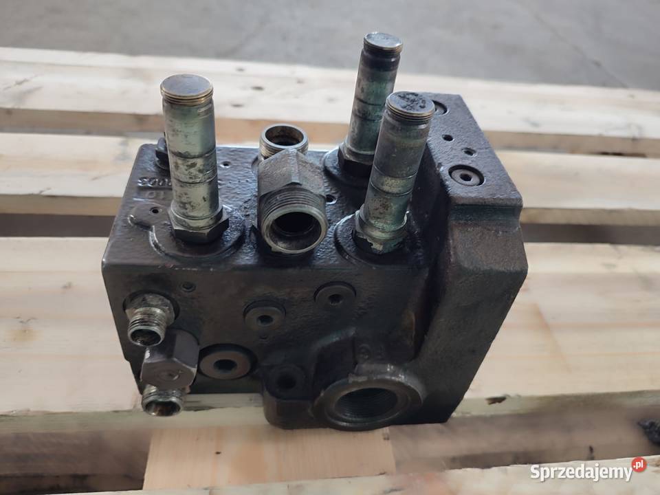 Blok hydrauliczny S05020003 Claas Arion 640 sprzedam
