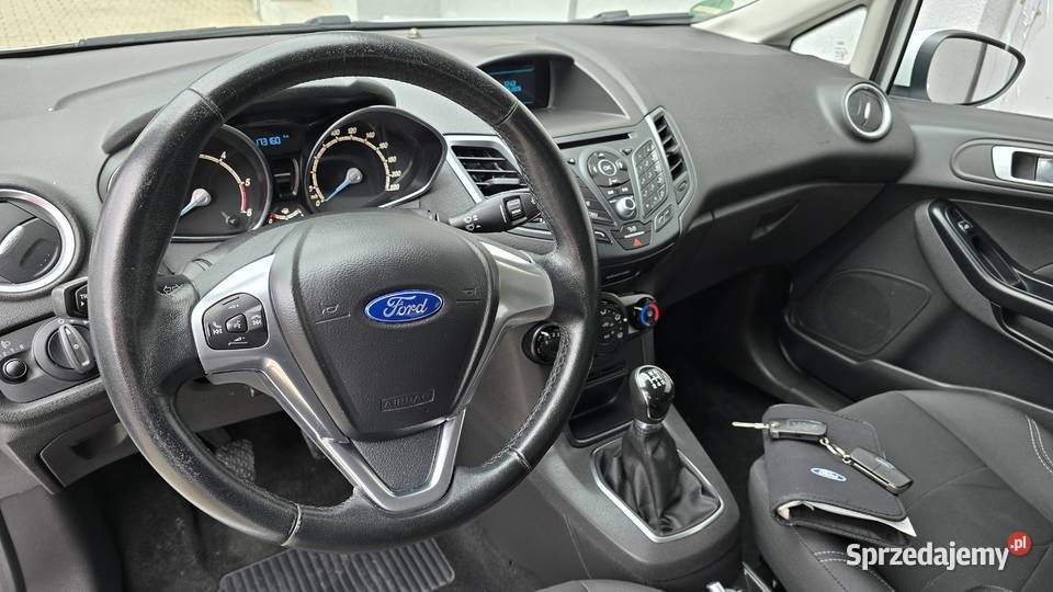 Ford Fiesta 15 TDCi Ambiente 2015r 14 900 PLN Nowy Świętów sprzedam