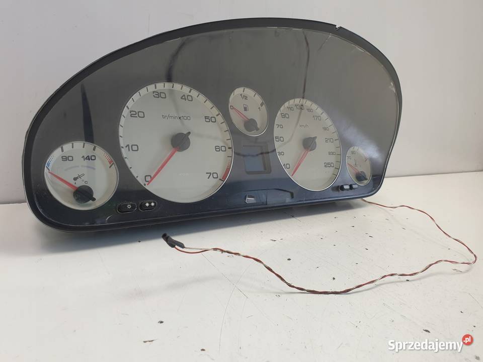 Peugeot 607 22 16V LICZNIK zegary EUROPA