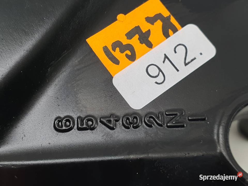 SUZUKI GSR 750 1116 DEKIEL POKRYWA Janowice