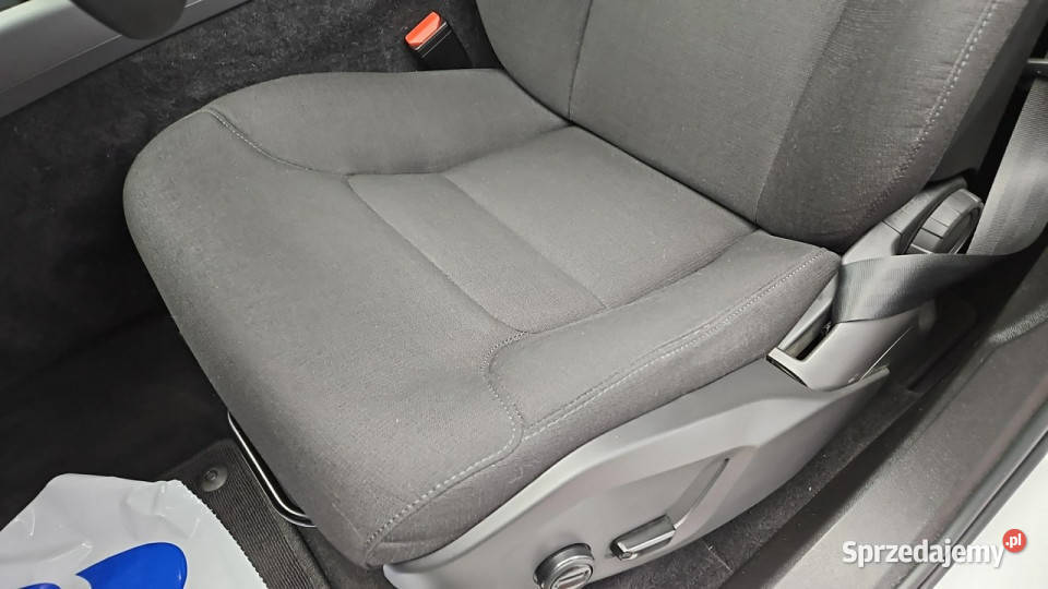 Volvo XC 60 B4 B Core aut Z Polskiego Salonu Warszawa