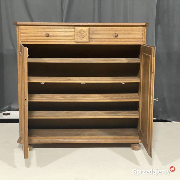 Rzeźbiona komoda w rustykalnym stylu lity dąb Meble Gryfice