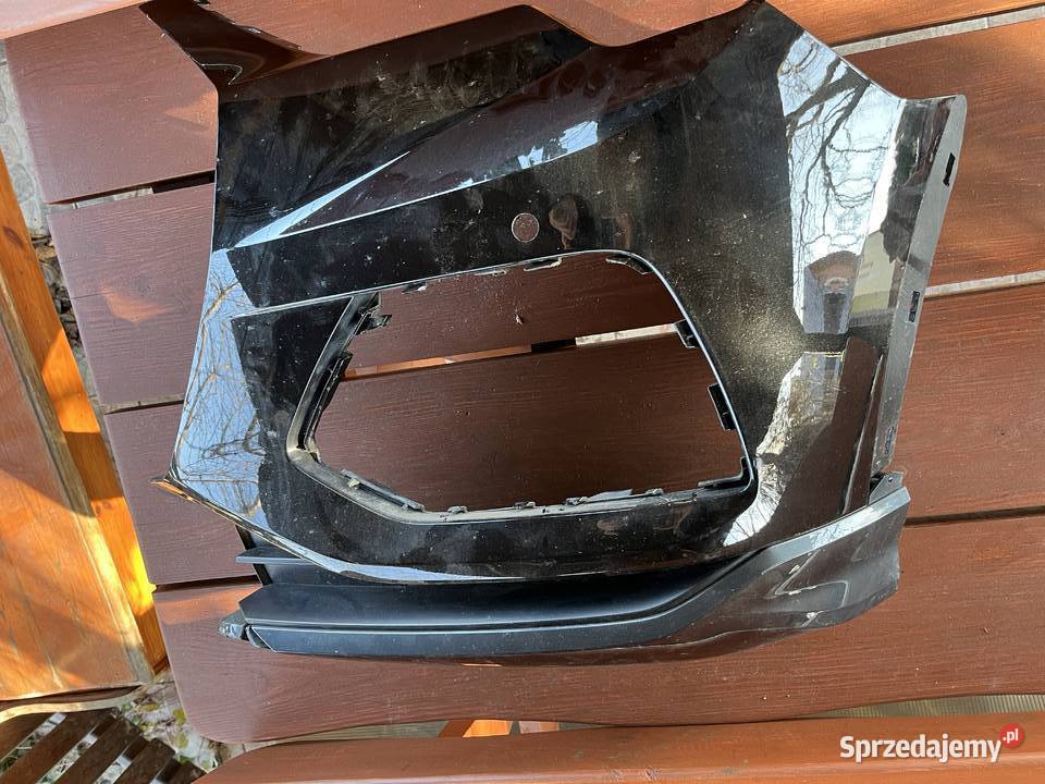 ZDERZAK PRZÓD KRATKA SREBRNA SPR 4xPDC AUDI Q3 Łódź