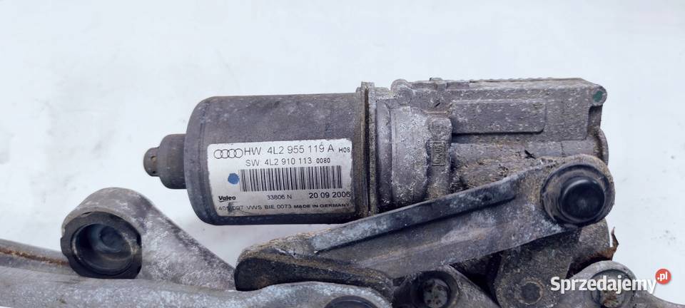 SILNICZEK WYCIERACZEK PRZÓD AUDI Q7 4L2955119A Przystajń sprzedam