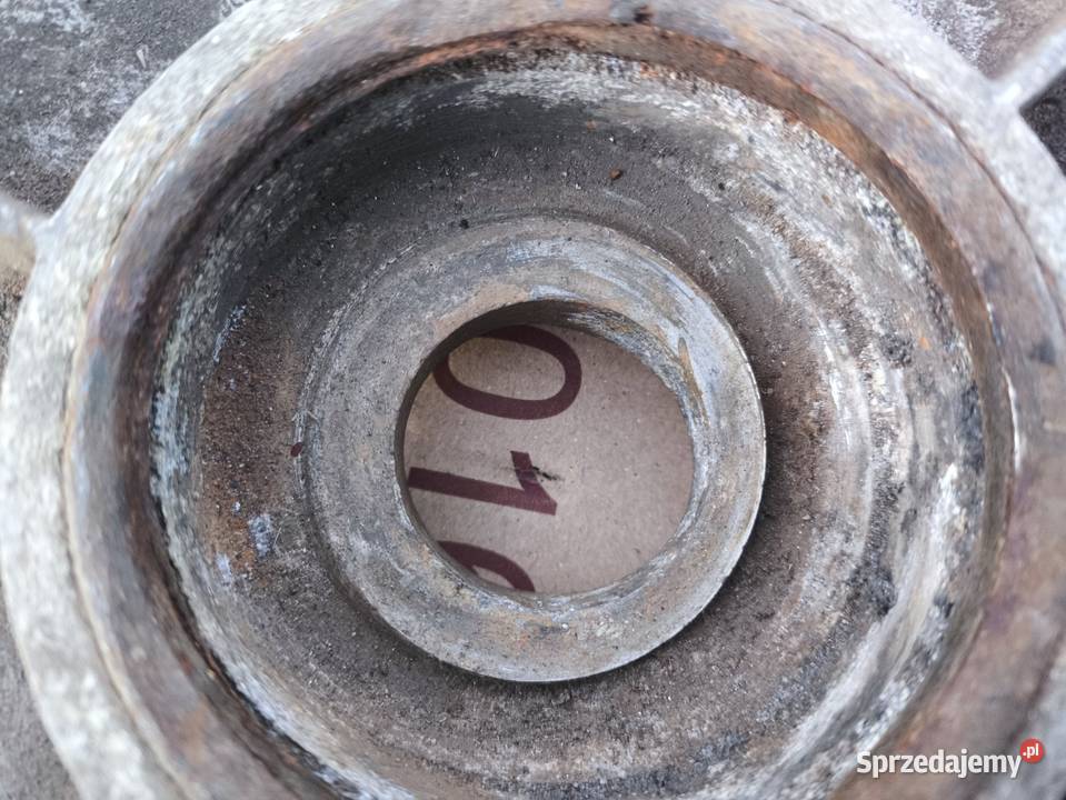 Junak m10 szczetczymacz przód dekiel Lutoryż