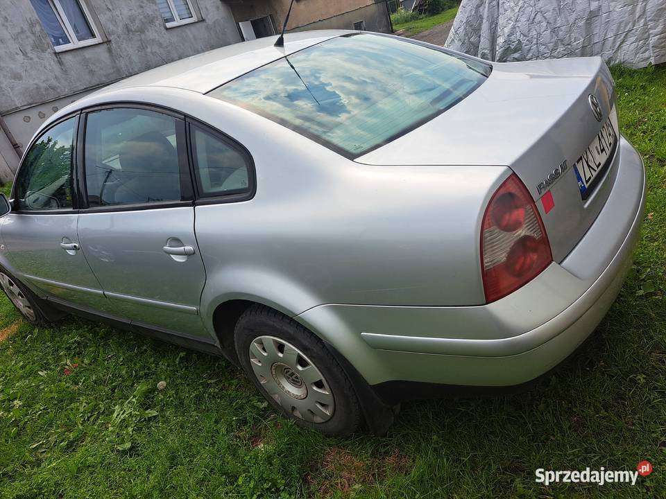 Voldzwagen Pasat B5 manualna Rymań
