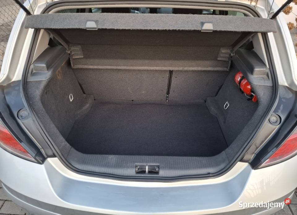 Opel Astra H 14 benzyna przyciemniane szyby Poznań