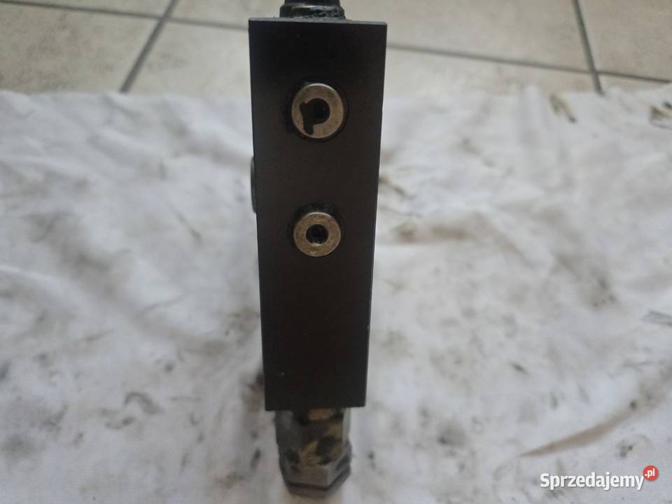 Zamek hydrauliczny siłownika HIAB R930066197 350 Łódź