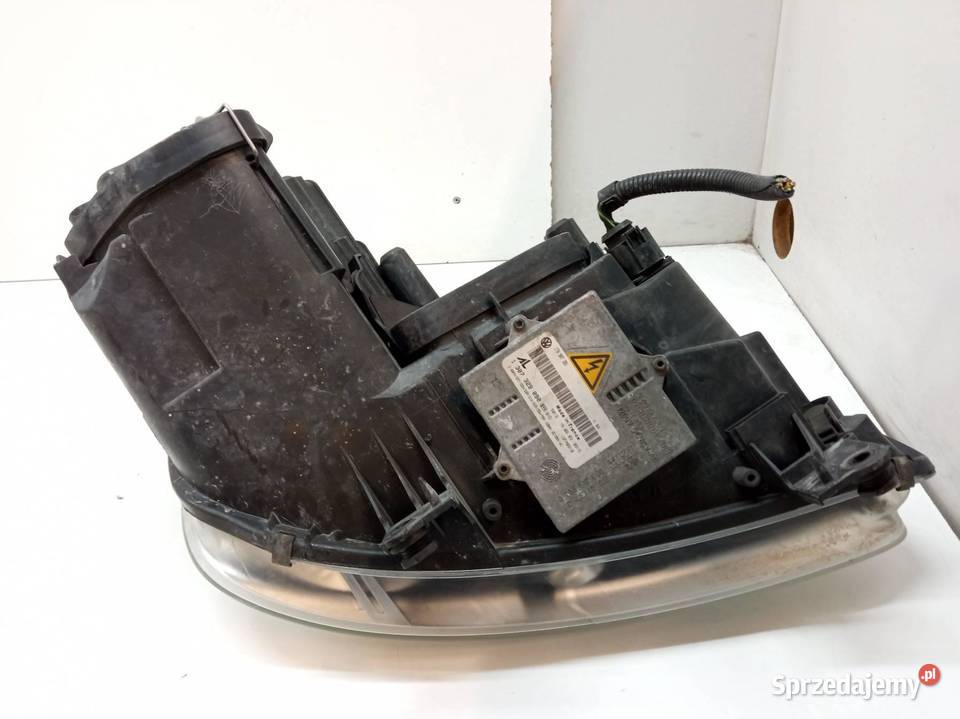 LAMPA PRZÓD LEWA XENON EUROPA 0301205271 VW osobowe Lampy przednie sprzedam