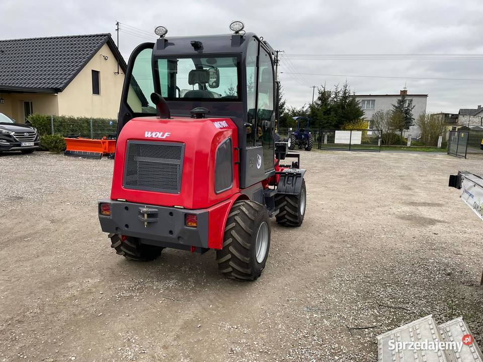 Ładowarka przegubowa WOLF 780 nowa masa 2700 moc Prudnik