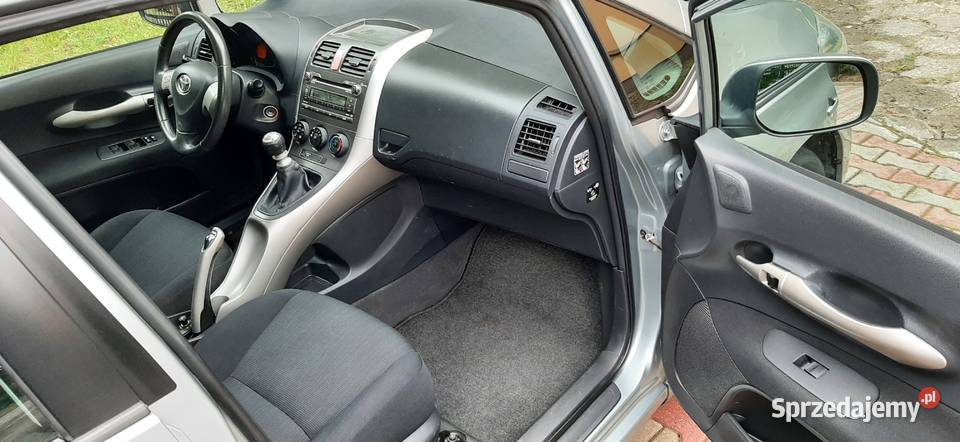 Toyota Auris E15 20 D4D 126 2008 ALU Opłaty Nałęczów