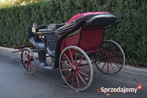 Powoz konny zabytkowy Victora kooperacja Góra Puławska