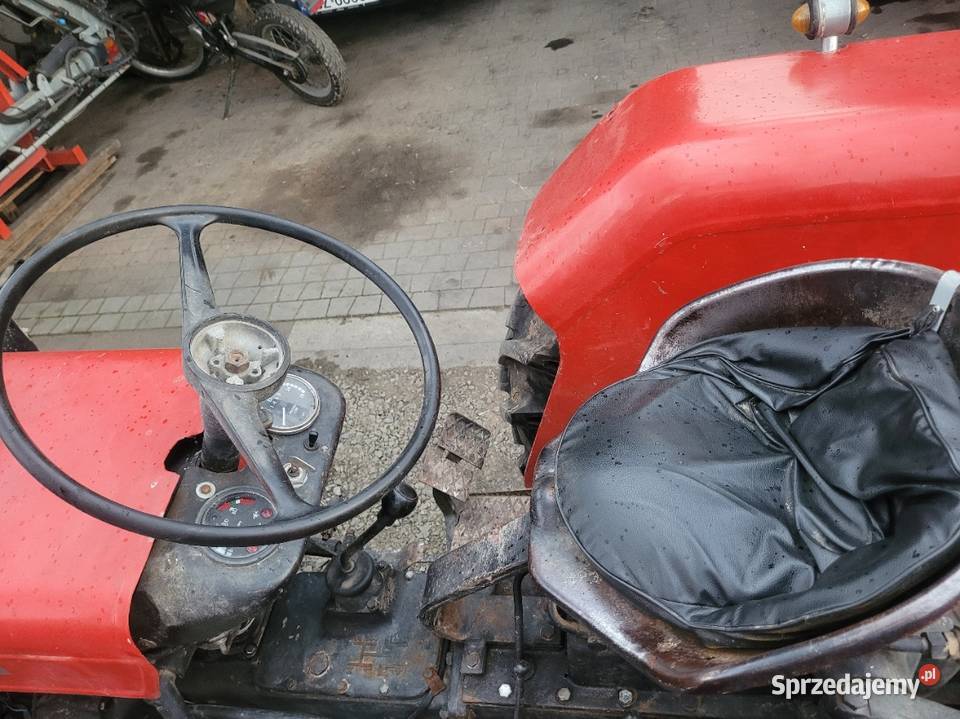 Ciągnik rolniczy C328C330 Przyrów