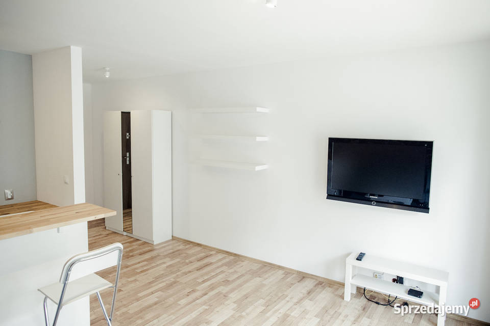 Sprzedam kawalerkę z ogródkiem Wrocław apartamentowiec Sprzedaż dolnośląskie