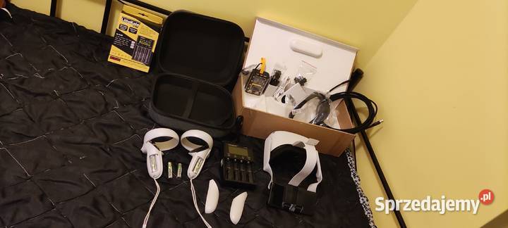 Gogle VR Oculus Quest 2 128GB trochę akcesorii Komputery i Akcesoria kujawsko-pomorskie Grzywna