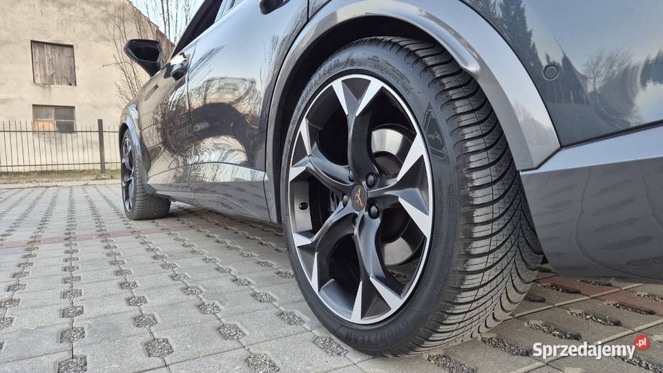 CUPRA FORMENTOR 20 310 4X4 bogata wersja serwisowany w ASO Formentor