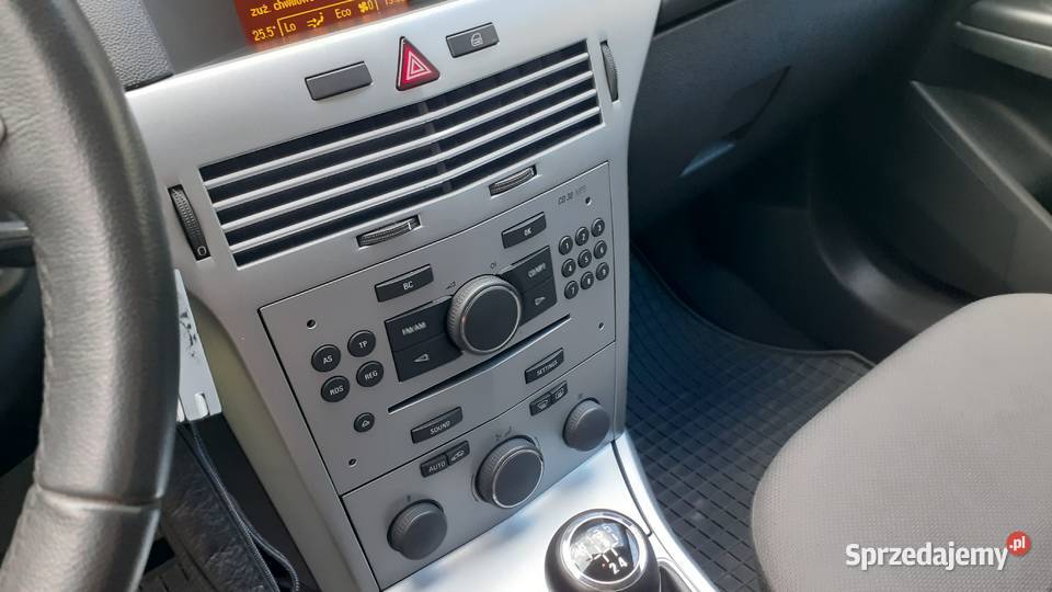 Opel Astra H 14 16v 90 2010