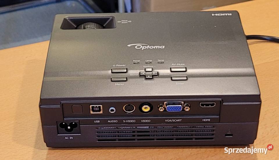 Optoma EX7155e przenośny projektor rzutnik kino sprzedam