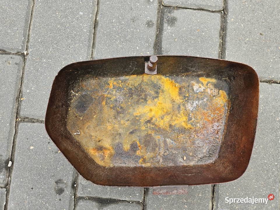 Pokrywy boczka lewa prawa JAWA CZ 175 350 wielkopolskie