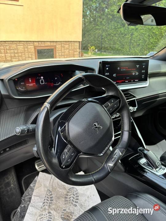 Peugeot 2008 GT 15 Diesel 2021r Niemce sprzedam