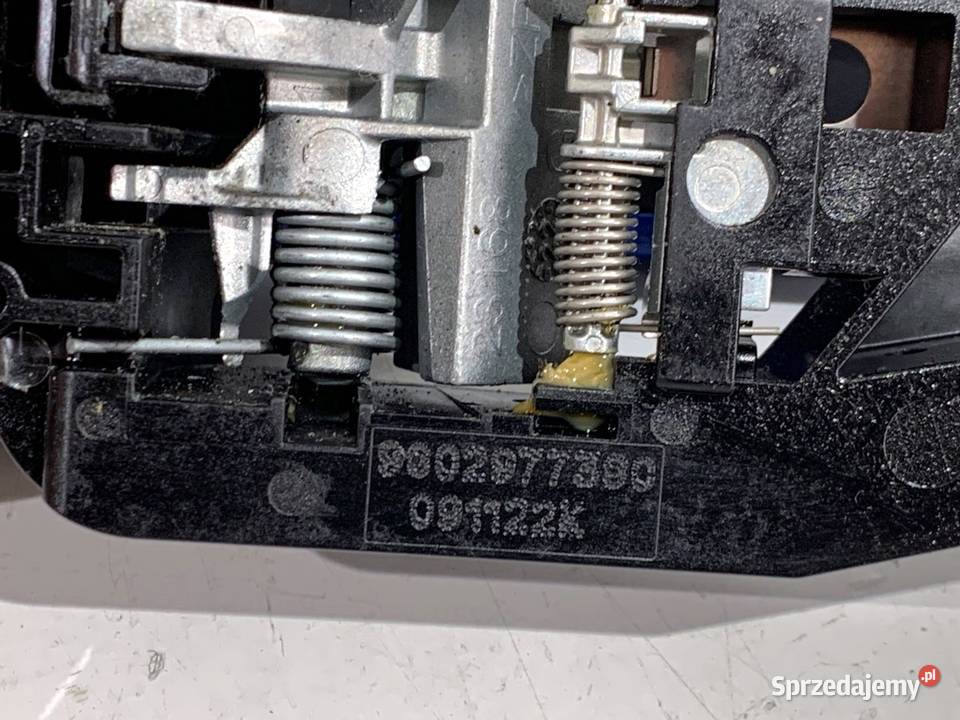 KLAMKA ZEWNĘTRZNA LEWY TYŁ OPEL CORSA F