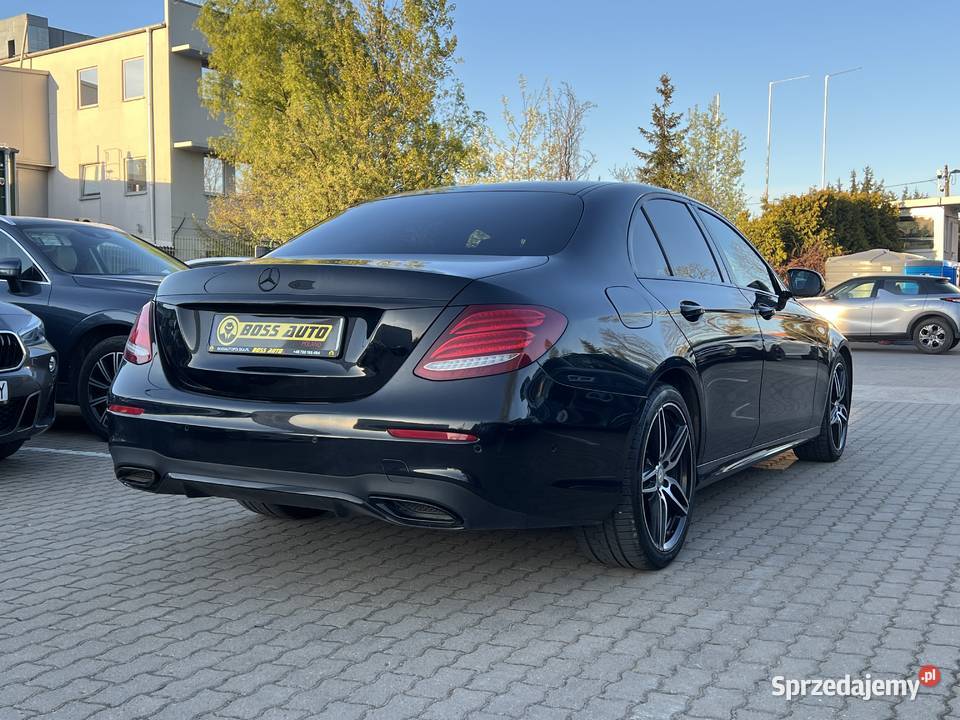 MercedesBenz E 220 2016