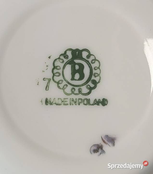 Serwis kawowo herbaciany z firmy Bogucice biały Wyposażenie wnętrz Trąbki Wielkie