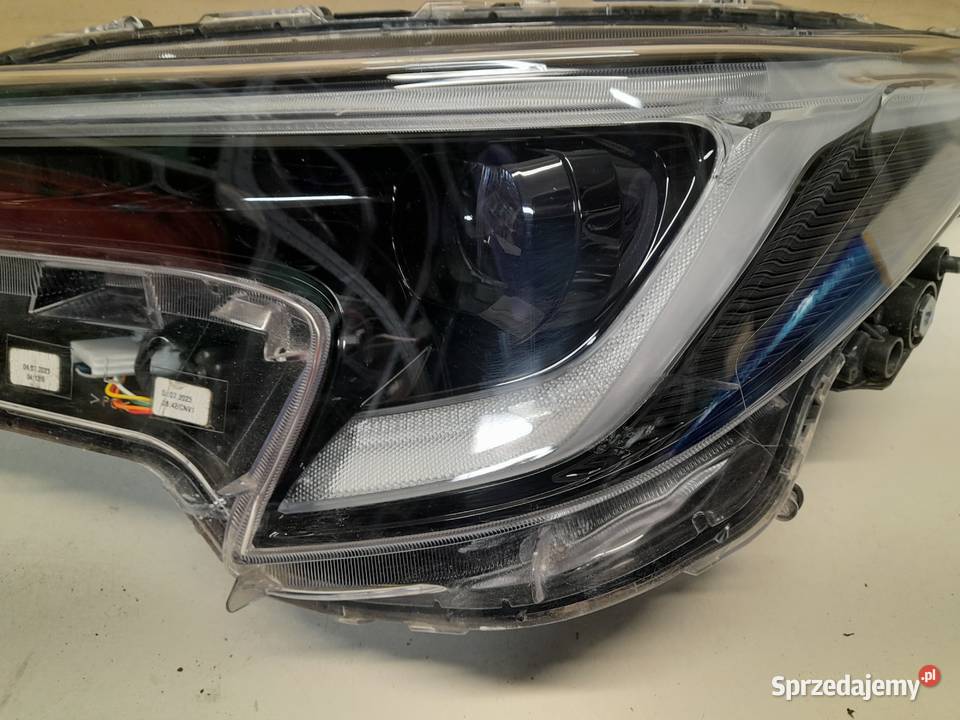 LAMPA LEWA TOYOTA COROLLA E21 KOMBI FULL LED osobowe zachodniopomorskie