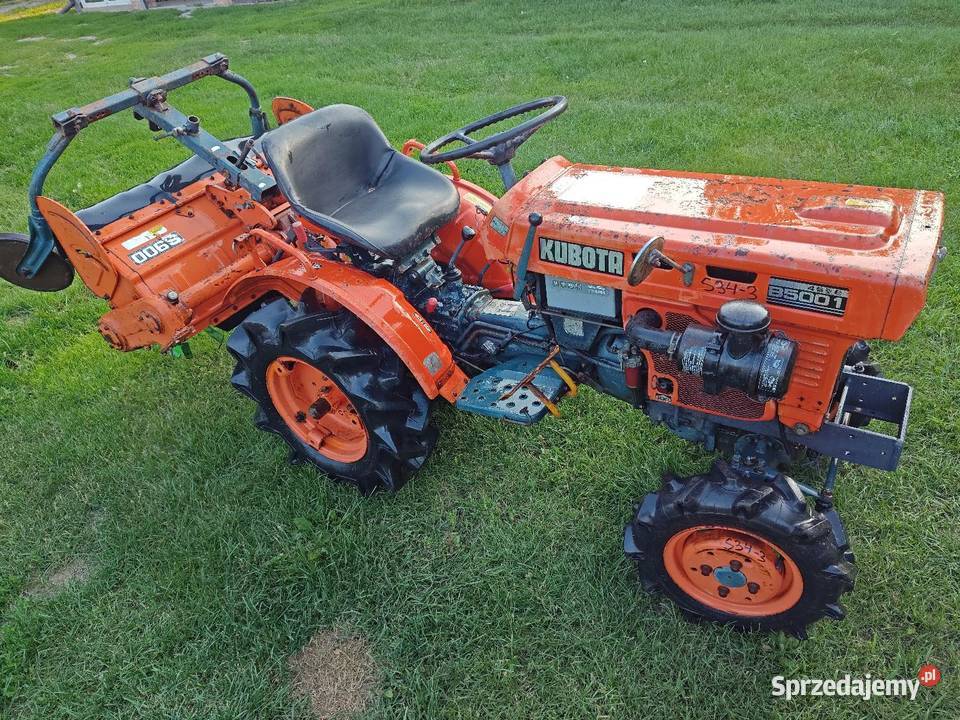 Kubota B10 4x4 z glebogryzarką japoński Chąśno