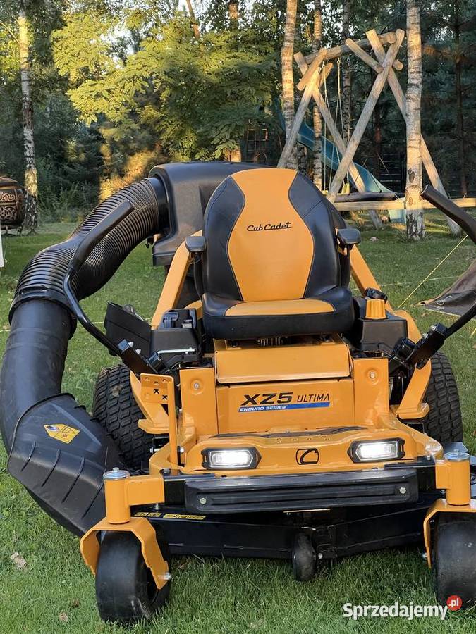 Cub Cadet Kawasaki 50Mth Traktorki