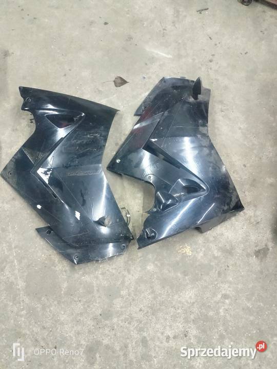 Daelim Roadwin 125 plastiki boczne owiewki Łubno