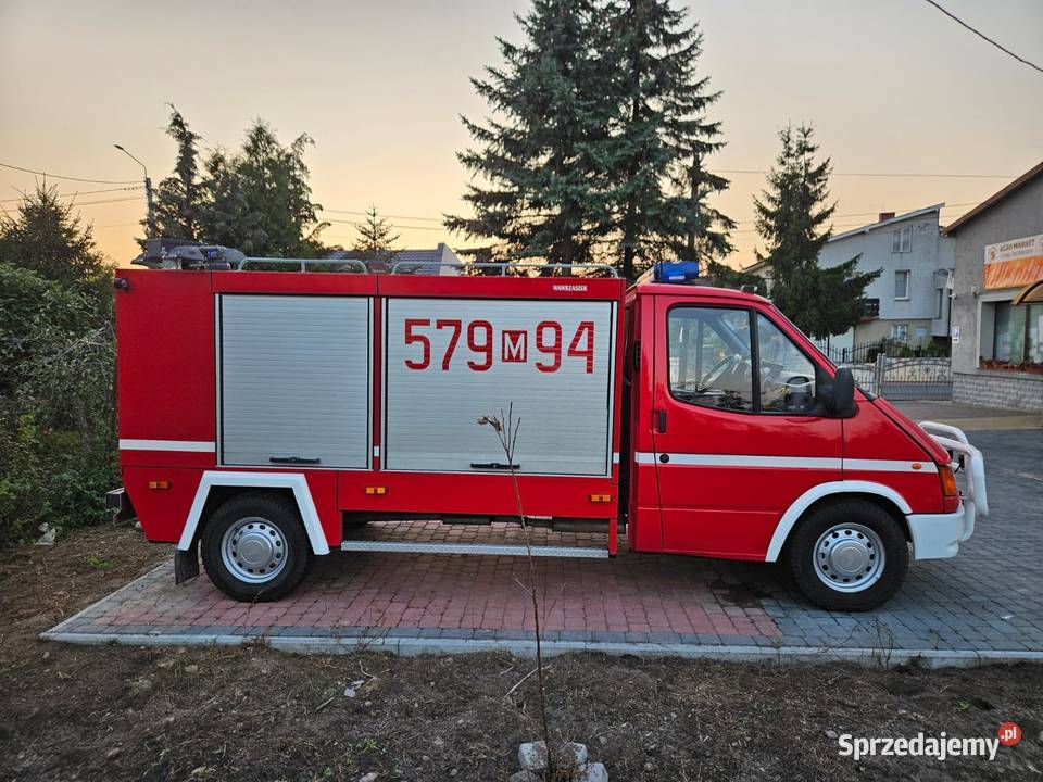 Ford Transit lekki samochód pożarniczy OSP z Toruń